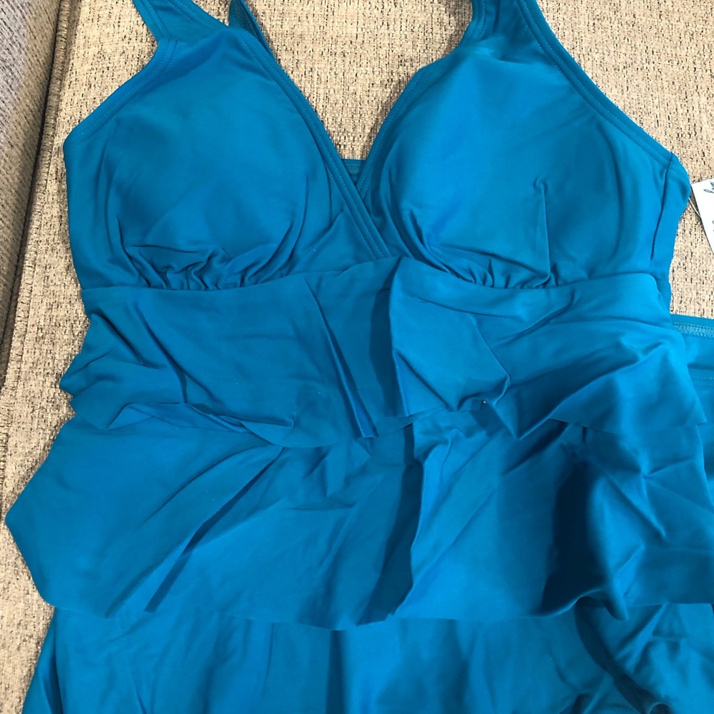 Three Tiered Two Piece Tankini Size 10 & 12 - Picture 3 of 7